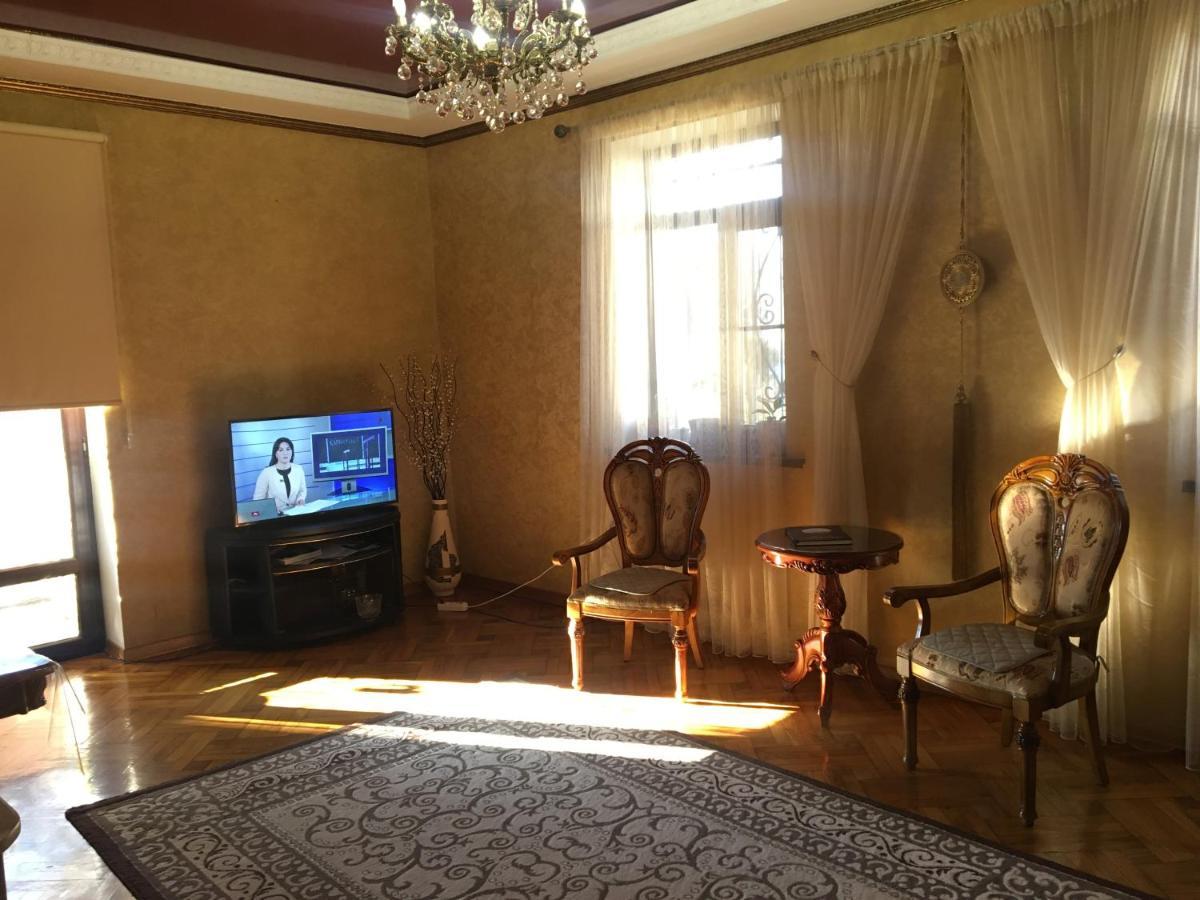 Hotel By The Sea Rozetta Sukhumi Exterior photo
