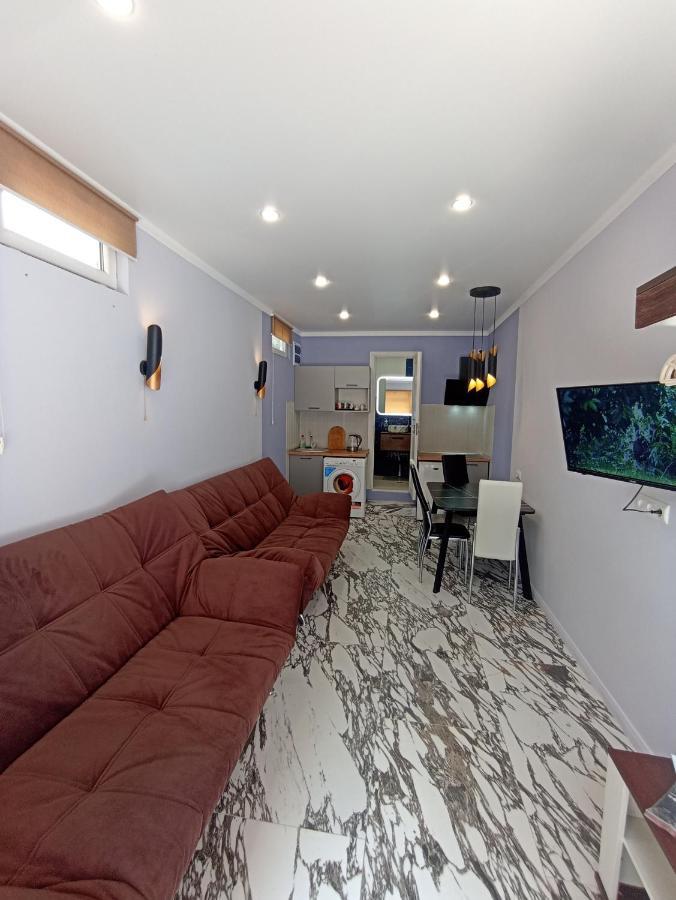 Hotel By The Sea Rozetta Sukhumi Exterior photo